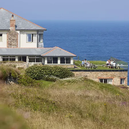 The Lewinnick Lodge-3